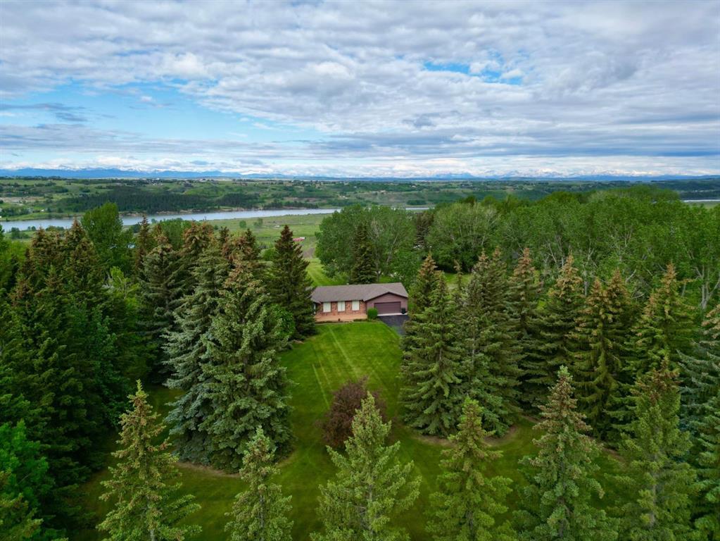 Picture for 119 Bearspaw Village Crescent 