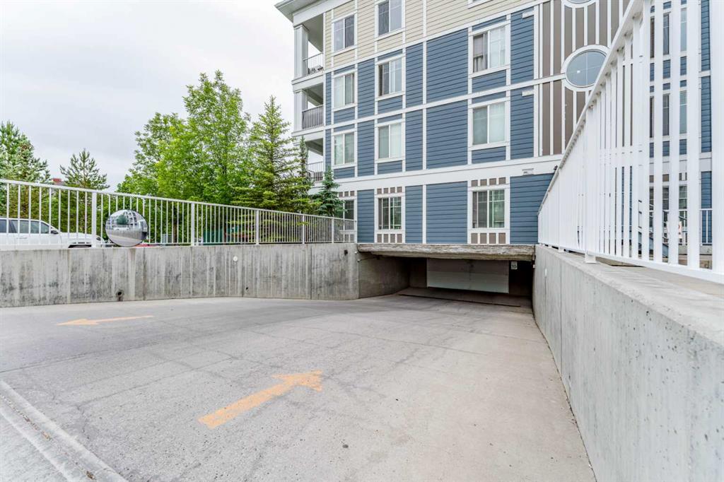 Picture for 207, 130 Auburn Meadows View SE