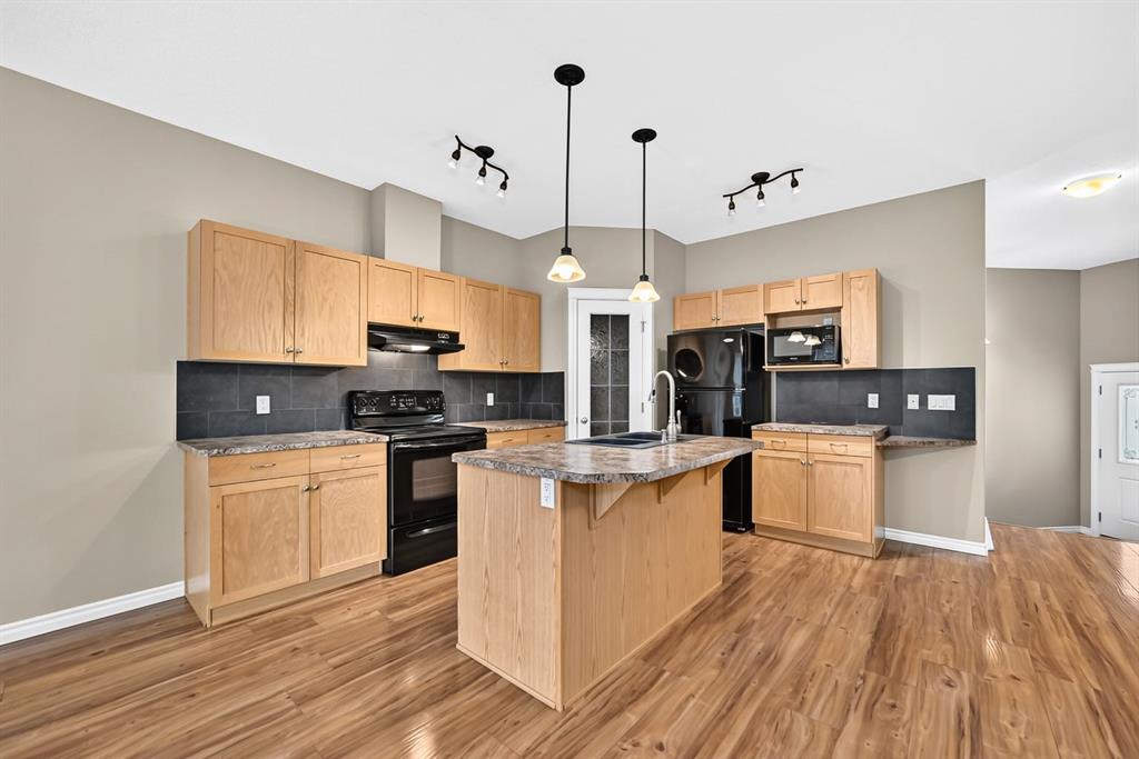 Picture for 113, 100 Coopers Common SW