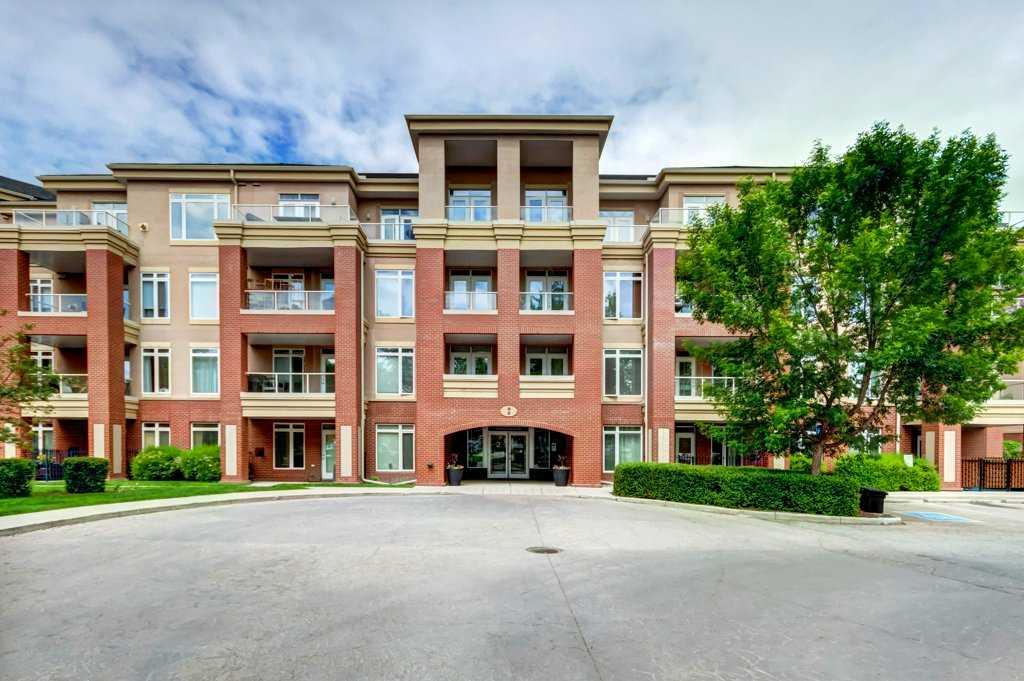 Picture for 105, 2 Hemlock Crescent SW