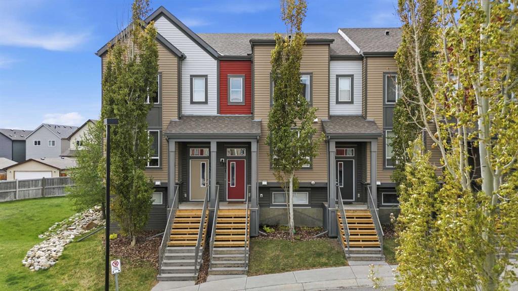 Picture for 131 Copperpond Row SE