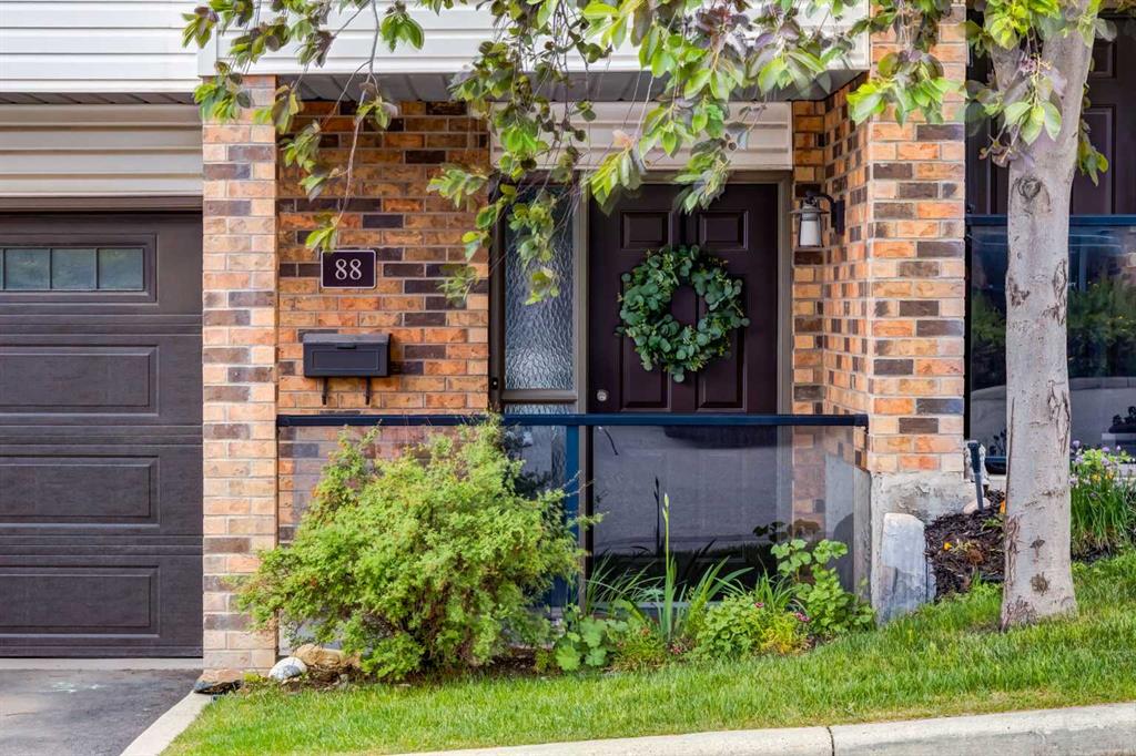 Picture for 88 Coachway Gardens SW
