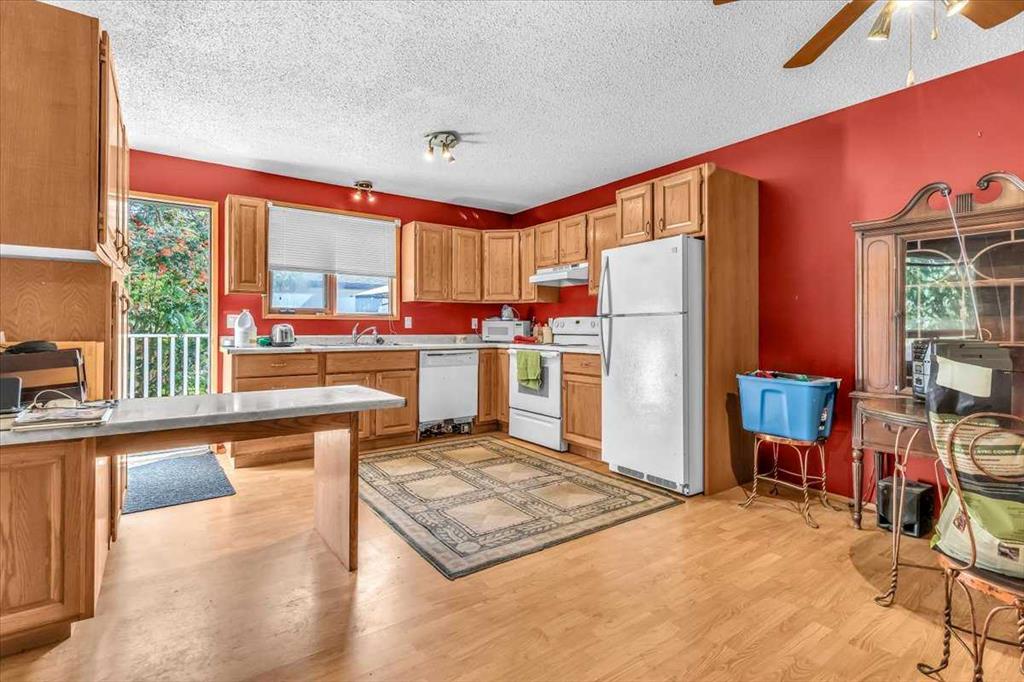 Picture for 201 4 Avenue SE