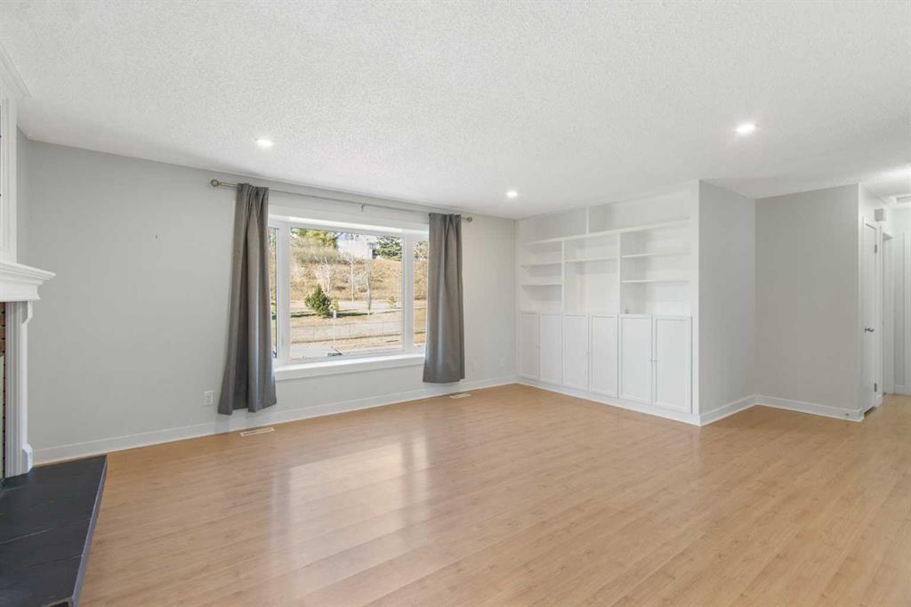 Picture for 1452 Lake Sylvan Drive SE