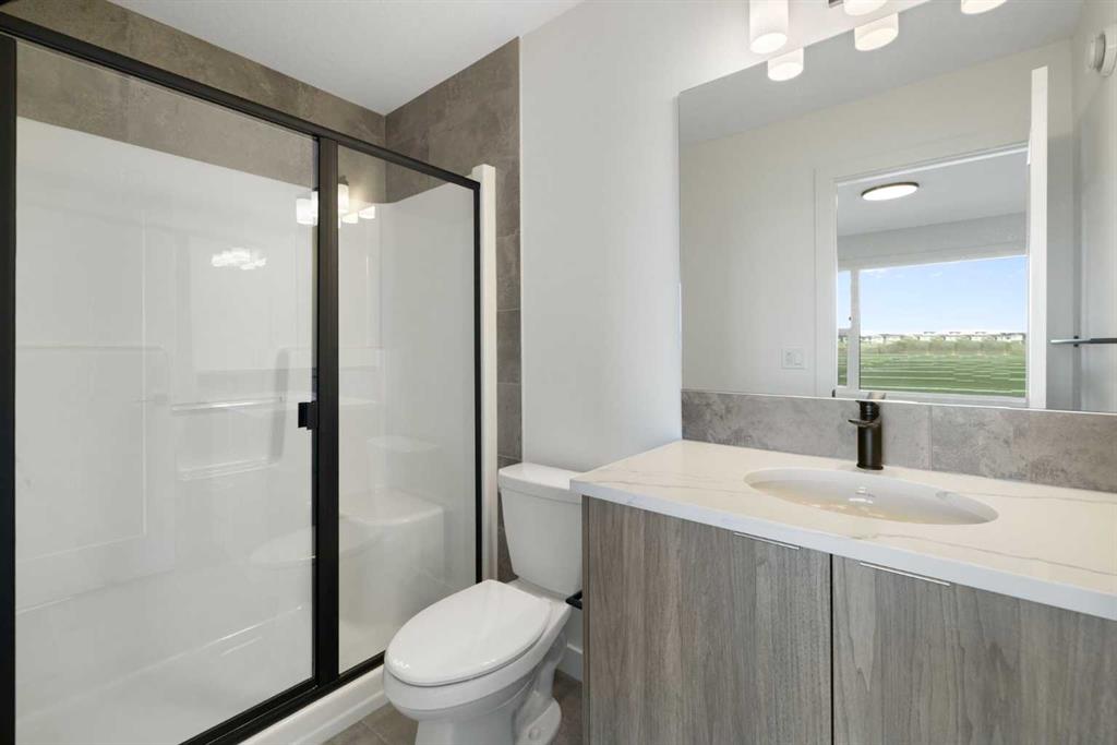 Picture for 215 Belvedere Avenue SE https://www.cirrealty.ca/reb/creb/05/A2265805_23.jpg