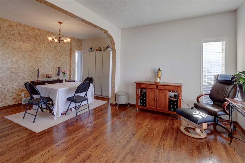 Picture for 20 Coral Reef Bay NE