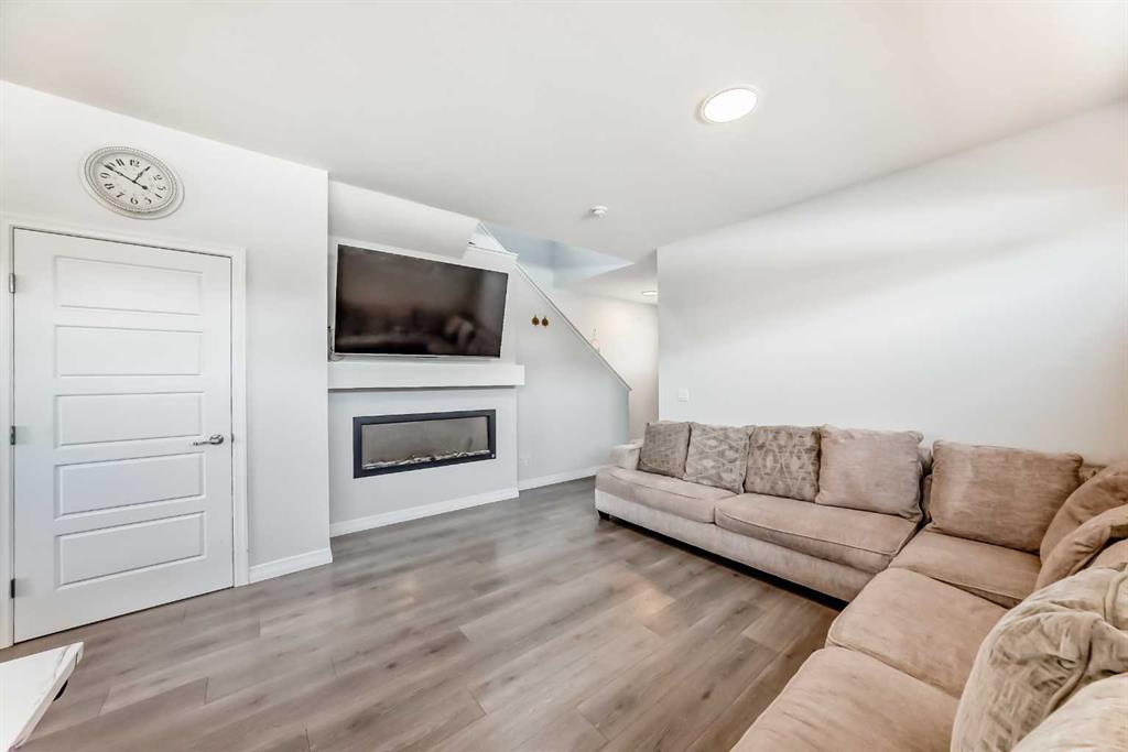 Picture for 120 Belmont Boulevard SW https://www.cirrealty.ca/reb/creb/05/A2266305_13.jpg