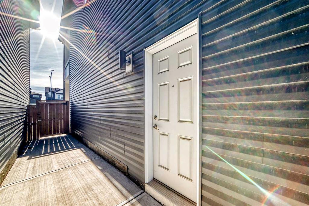 Picture for 120 Belmont Boulevard SW https://www.cirrealty.ca/reb/creb/05/A2266305_45.jpg