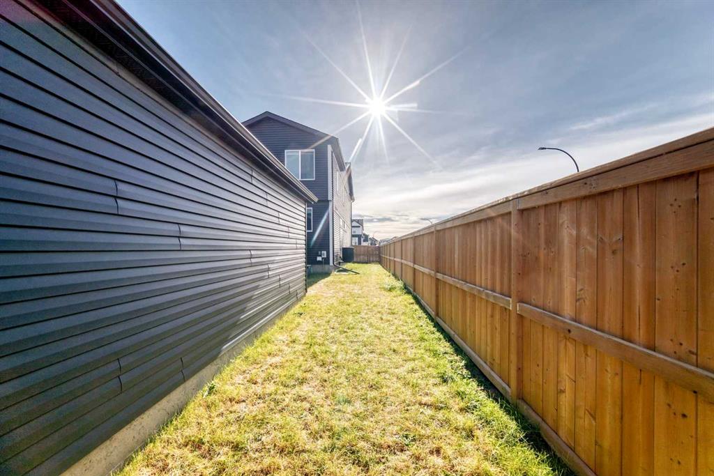 Picture for 120 Belmont Boulevard SW https://www.cirrealty.ca/reb/creb/05/A2266305_50.jpg