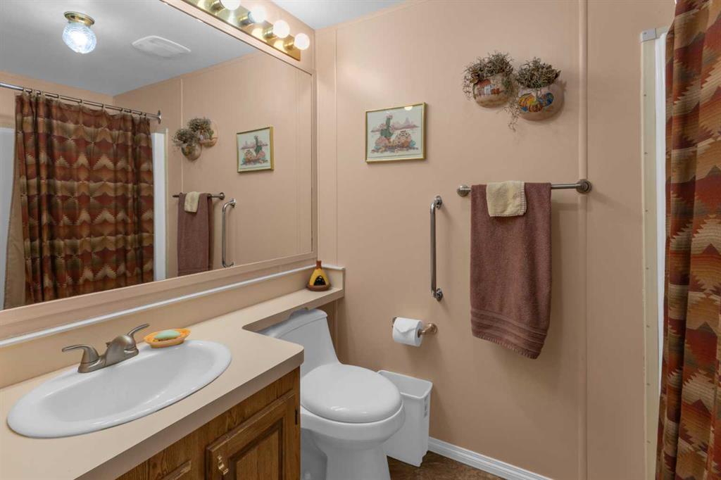 Picture for 235, 99 Arbour Lake Road NW https://www.cirrealty.ca/reb/creb/05/A2266905_19.jpg