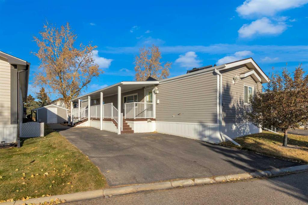 Picture for 235, 99 Arbour Lake Road NW