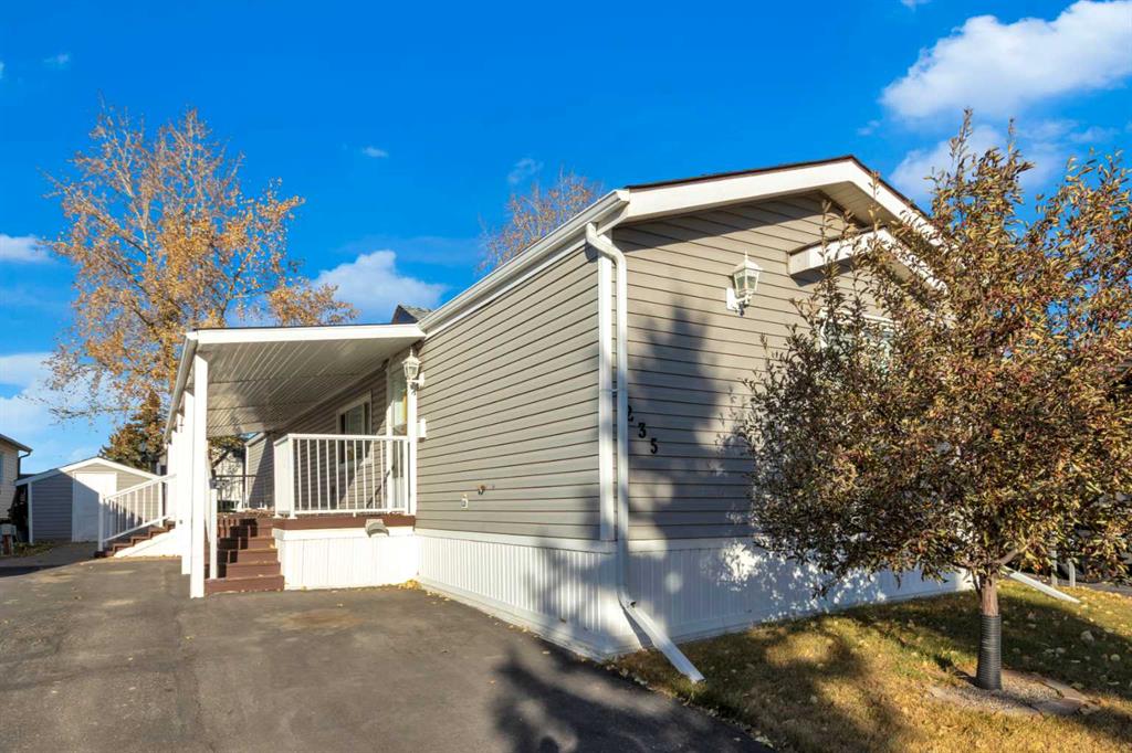 Picture for 235, 99 Arbour Lake Road NW https://www.cirrealty.ca/reb/creb/05/A2266905_30.jpg