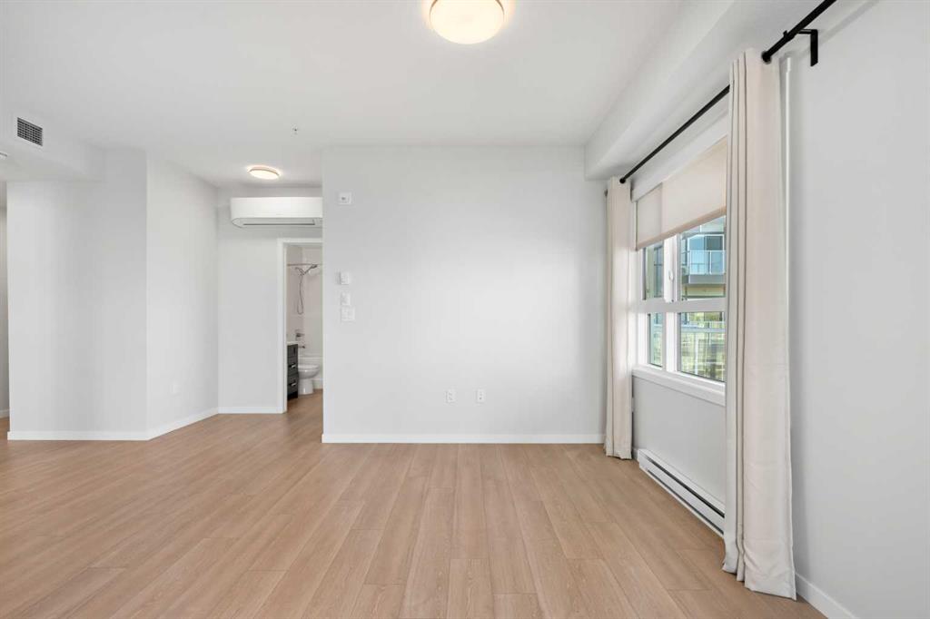 Picture for 316, 40 Carrington Plaza NW