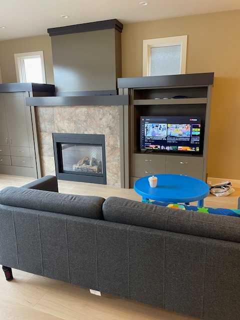 Picture for 1604, 18 Avenue Avenue NW