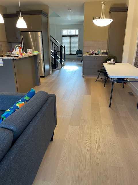 Picture for 1604, 18 Avenue Avenue NW