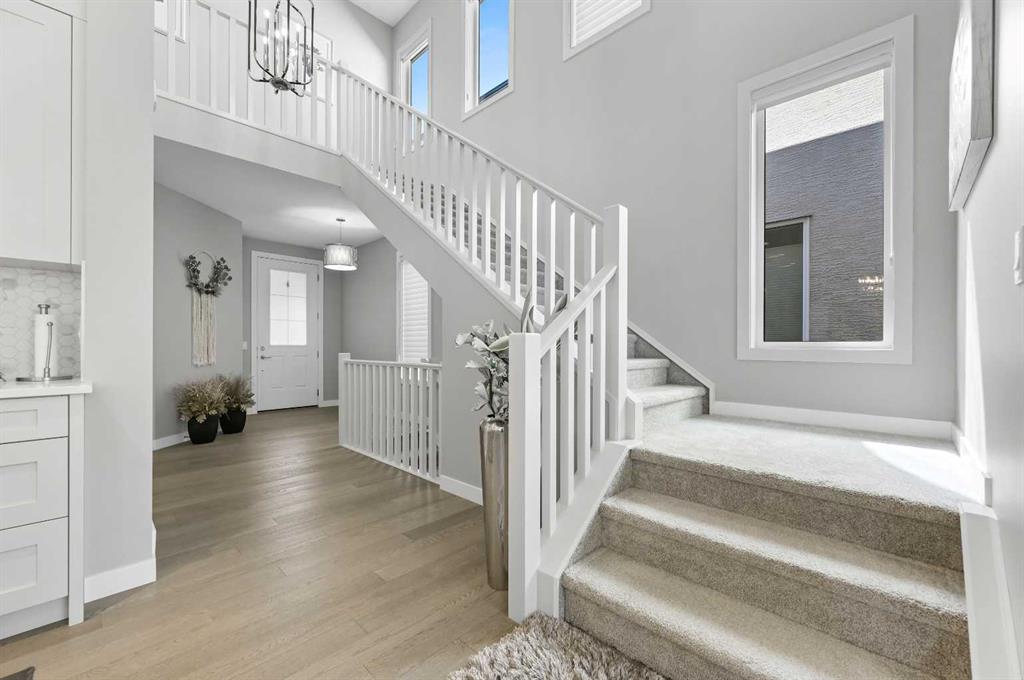 Picture for 224 Cranbrook Drive SE