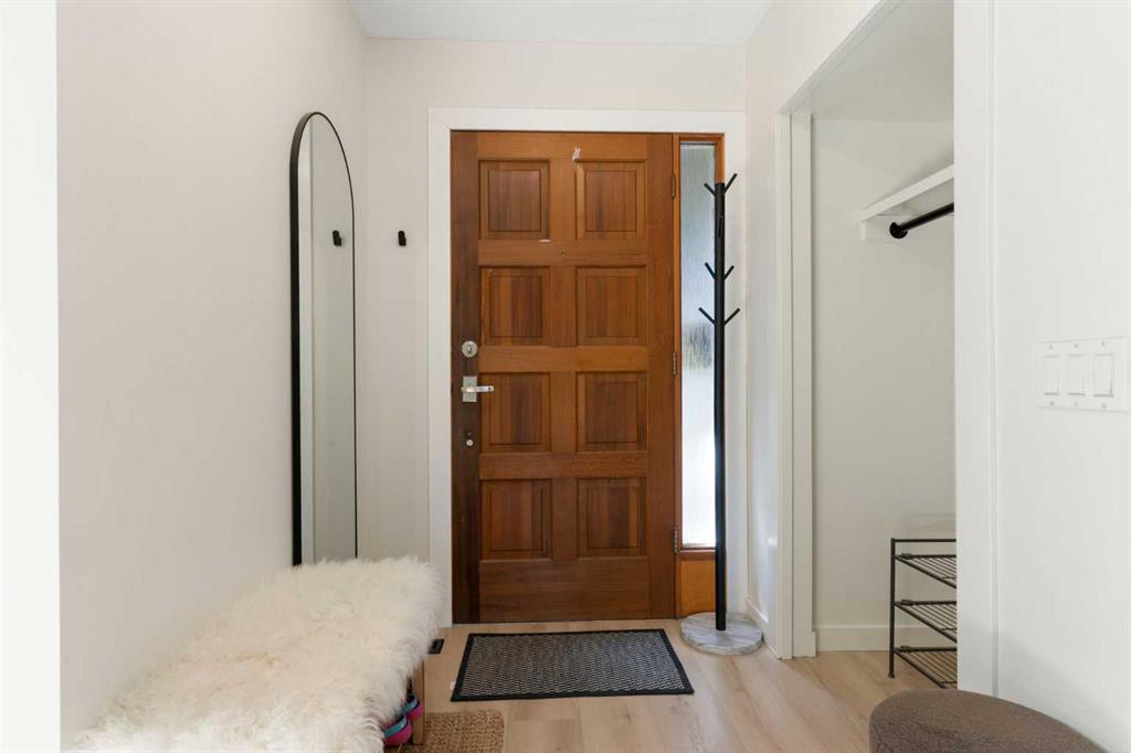 Picture for 9308 26 Street SW