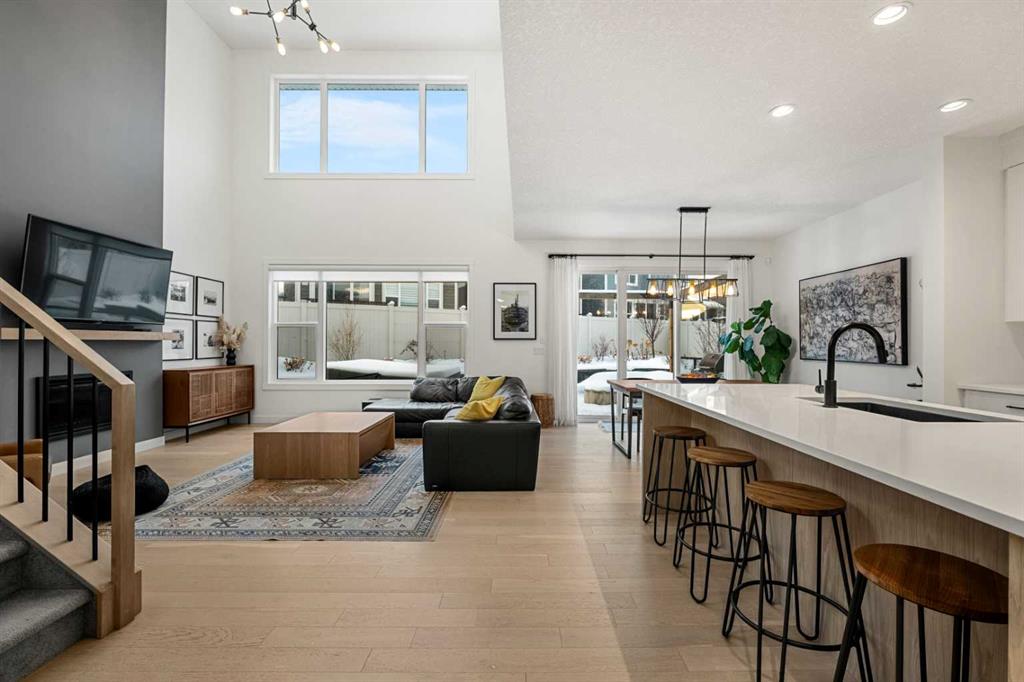 Picture for 271 West Grove Point SW