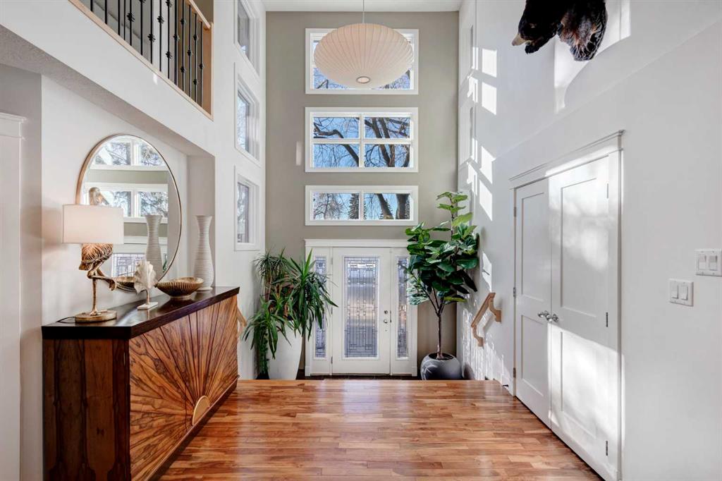 Picture for 38 Lissington Drive SW