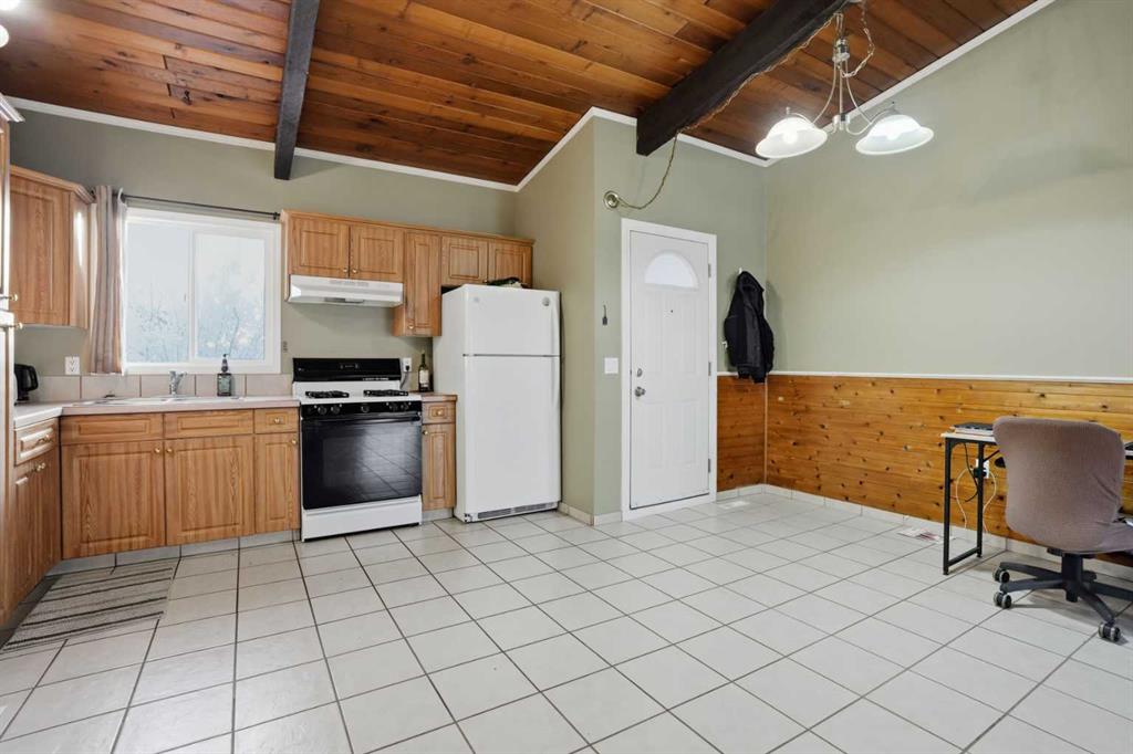 Picture for 107 Pinemont Bay NE