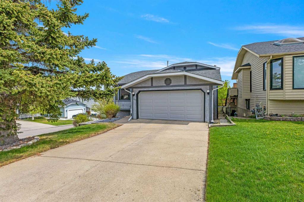 Picture for 111 Edgebyne Crescent NW