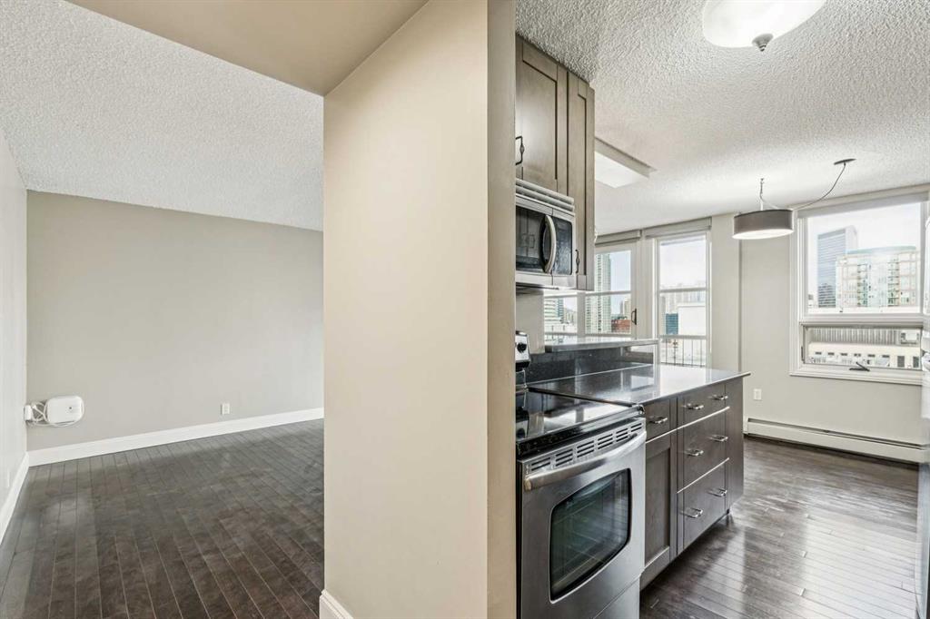 Picture for 1103, 733 14 Avenue SW