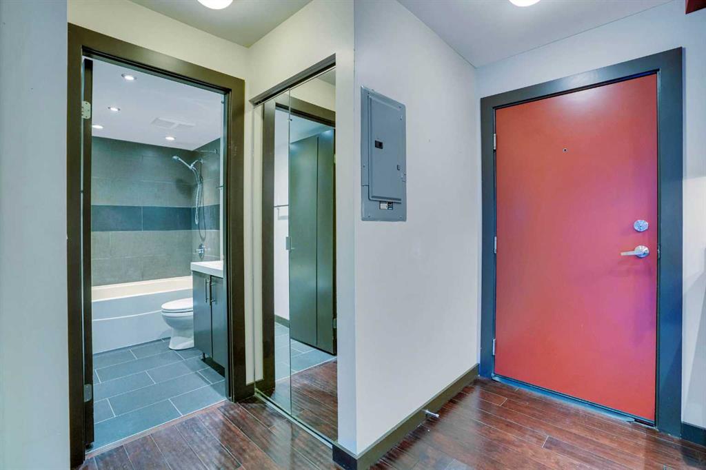 Picture for 211, 1301 17 Avenue NW