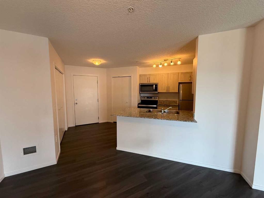 Picture for 3419, 4641 128 Avenue NE