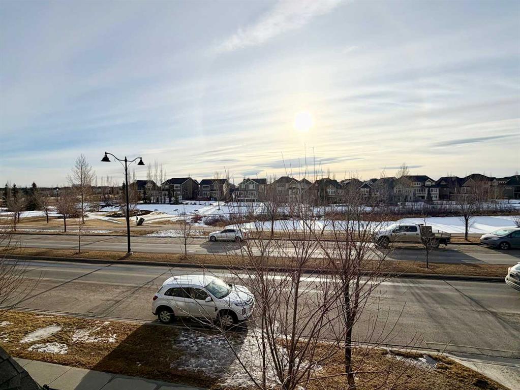 Picture for 254 Promenade Way SE