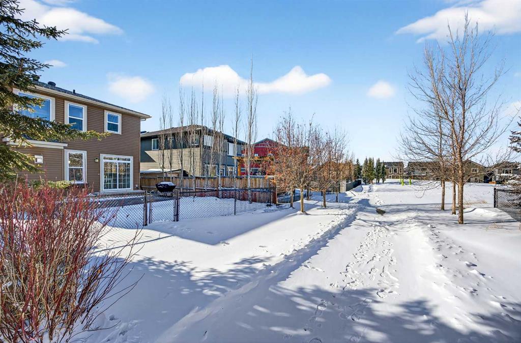 Picture for 2655 Ravenslea Gardens SE