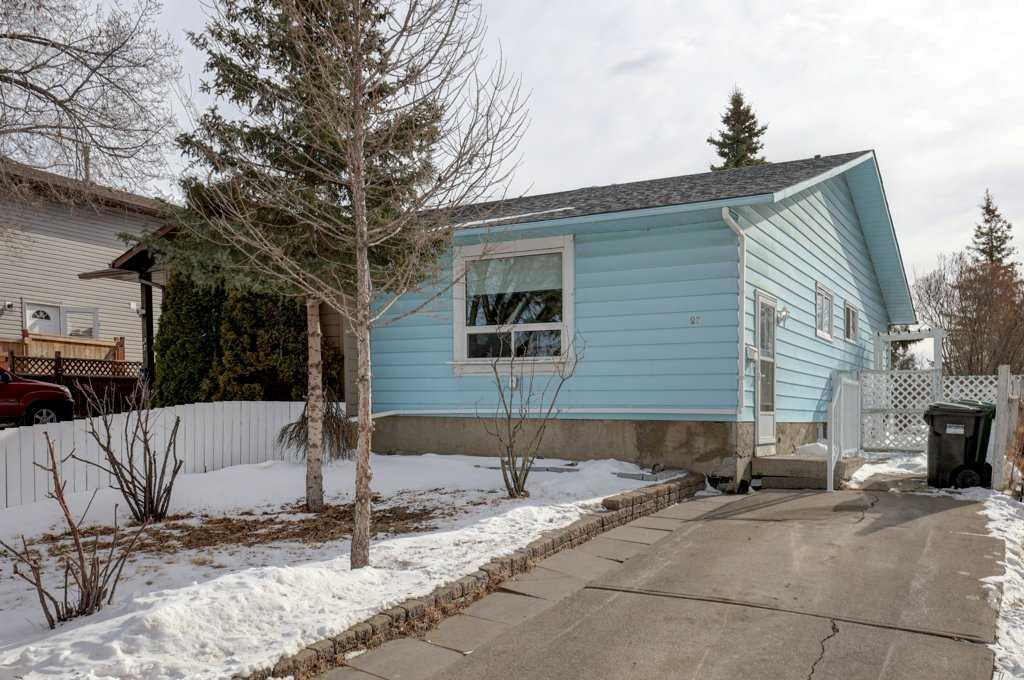 Picture for 27 Castleglen Road NE