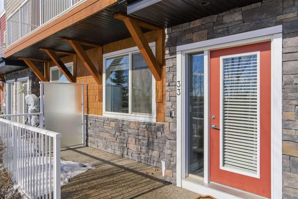 Picture for 33, 111 Rainbow Falls Gate 