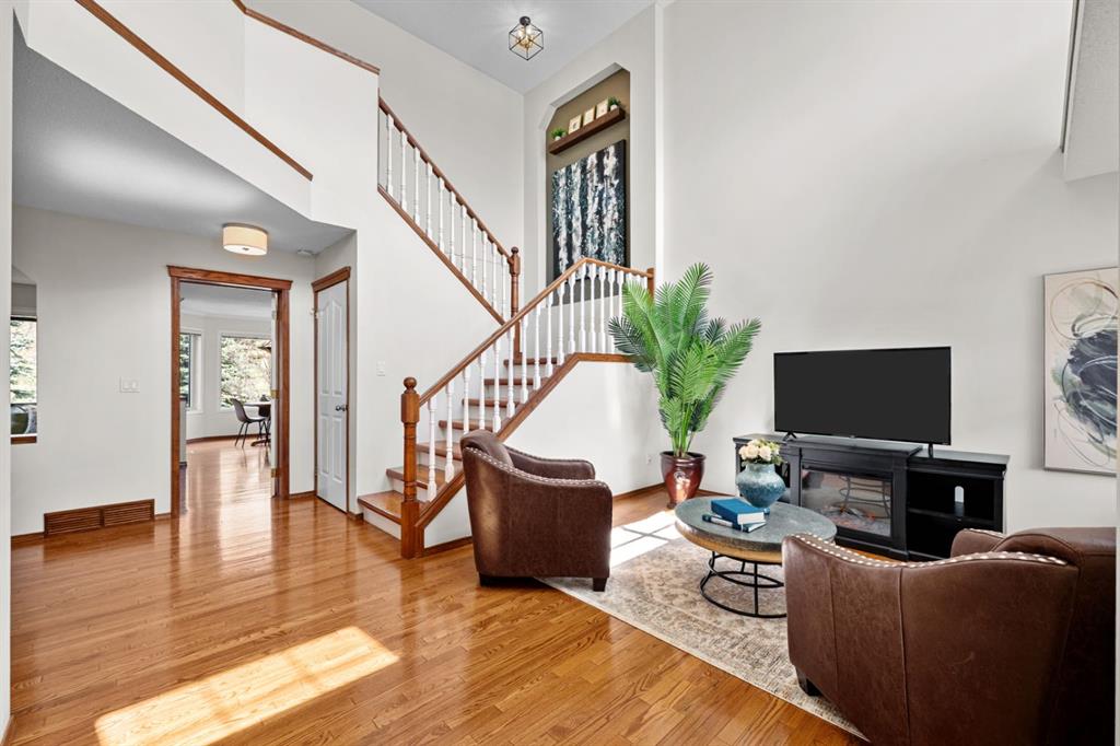 Picture for 18 Gleneagles View 