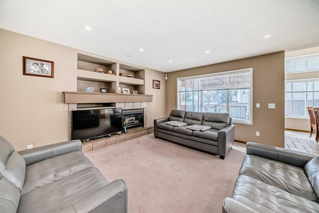 Picture for 3767 Springbank Drive SW