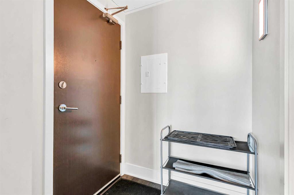 Picture for 2101, 901 10 Avenue SW