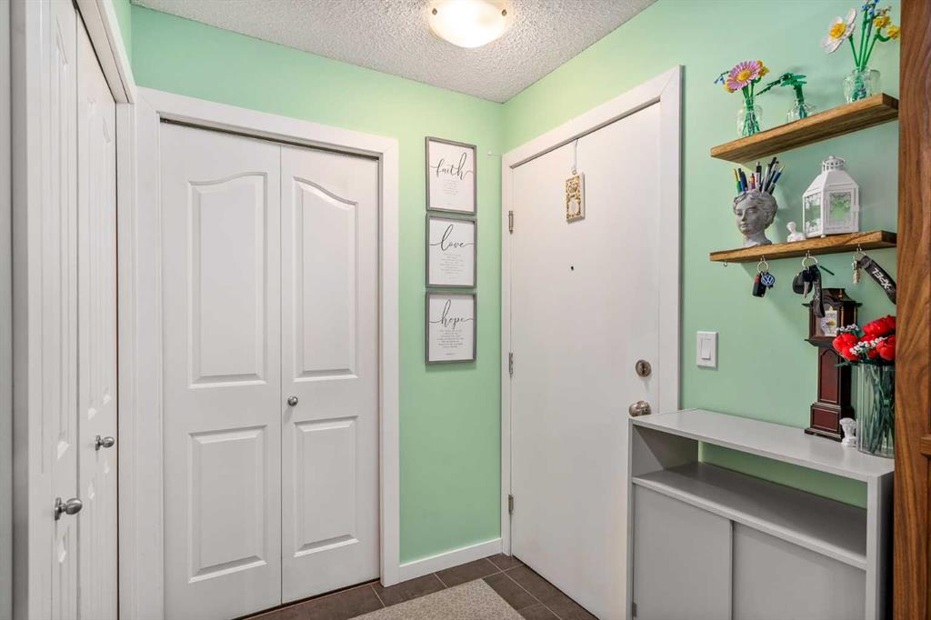 Picture for 1106, 16969 24 Street SW