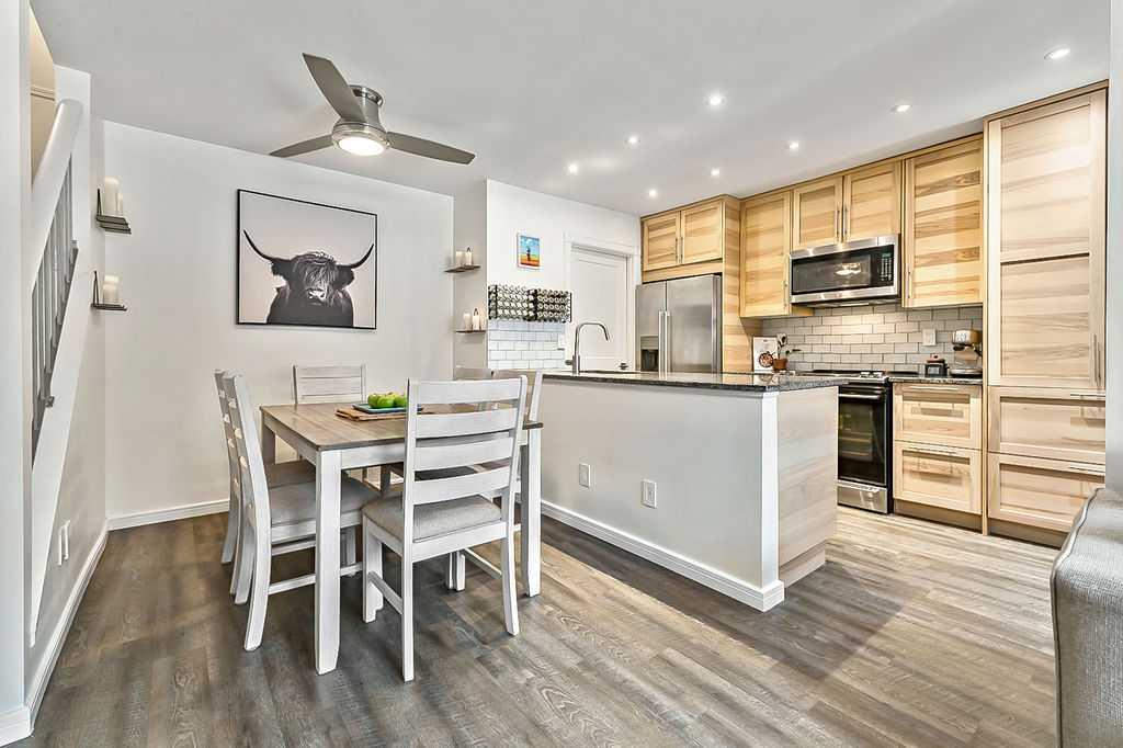 Picture for 4, 207 Grier Terrace NE