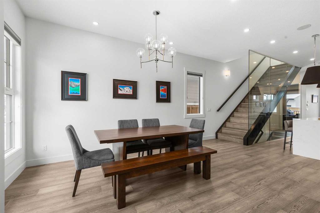 Picture for 544 37 Street NW