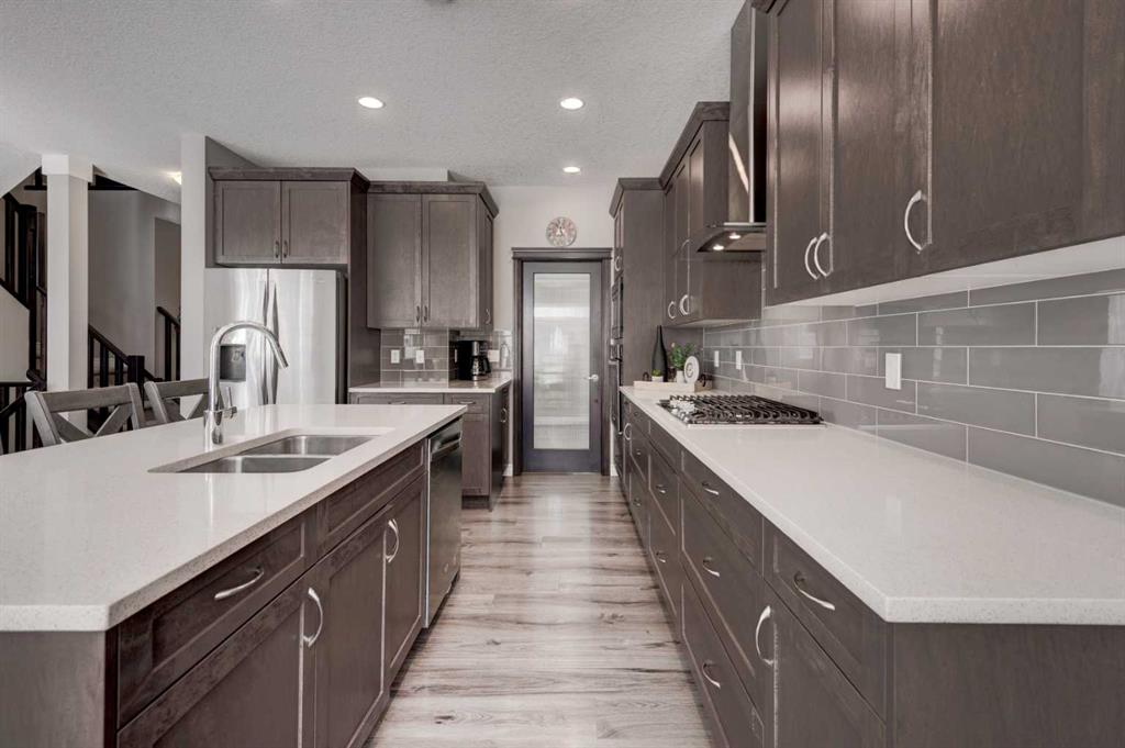 Picture for 255 Riviera Way 