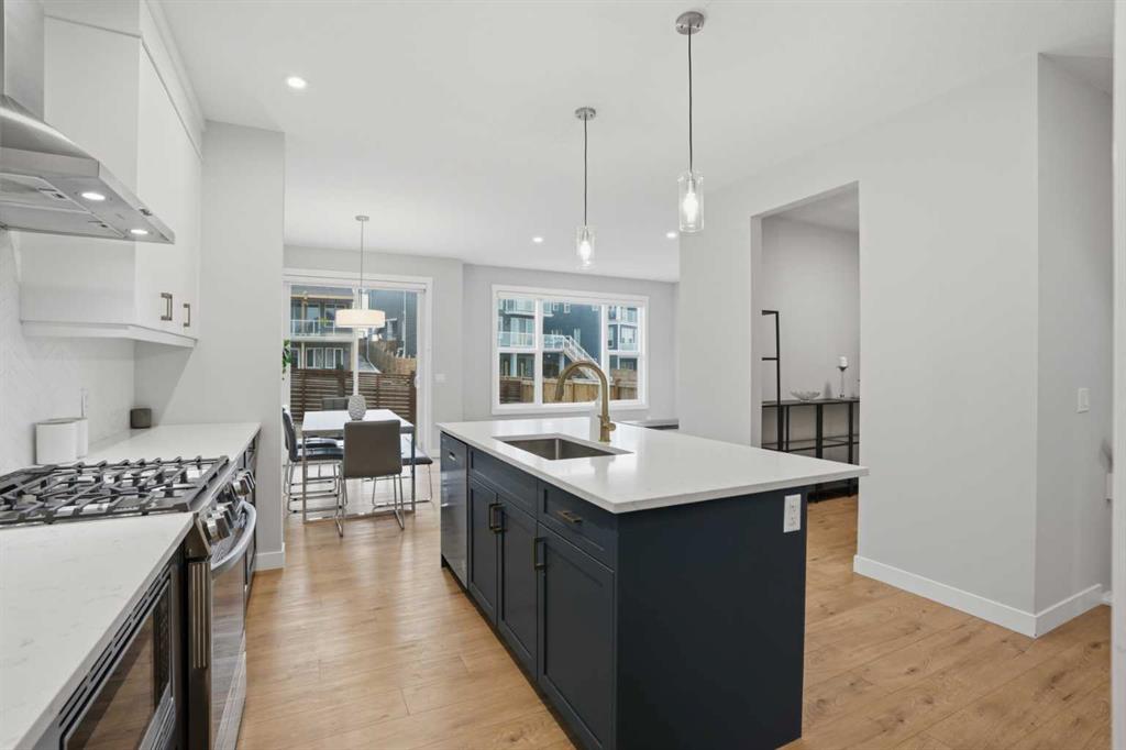 Picture for 61 Calhoun Crescent NE