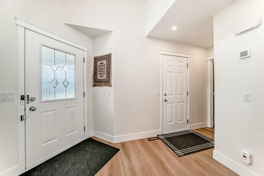 Picture for 94 Cougar Plateau Way SW