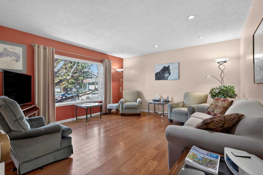 Picture for 124 Lynnbrook Road SE