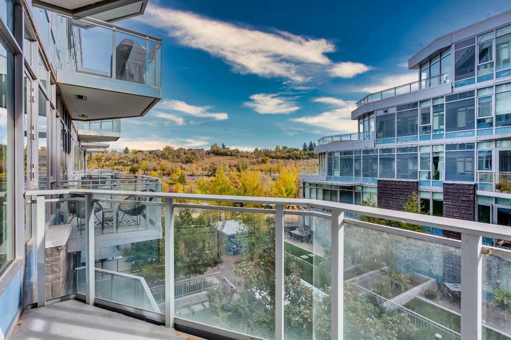 Picture for 311, 138 Waterfront Court SW
