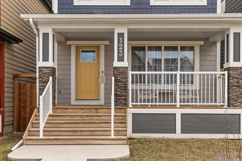 Picture for 123 Magnolia Square SE