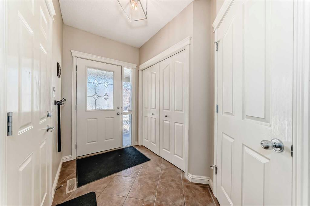 Picture for 198 Everstone Drive SW