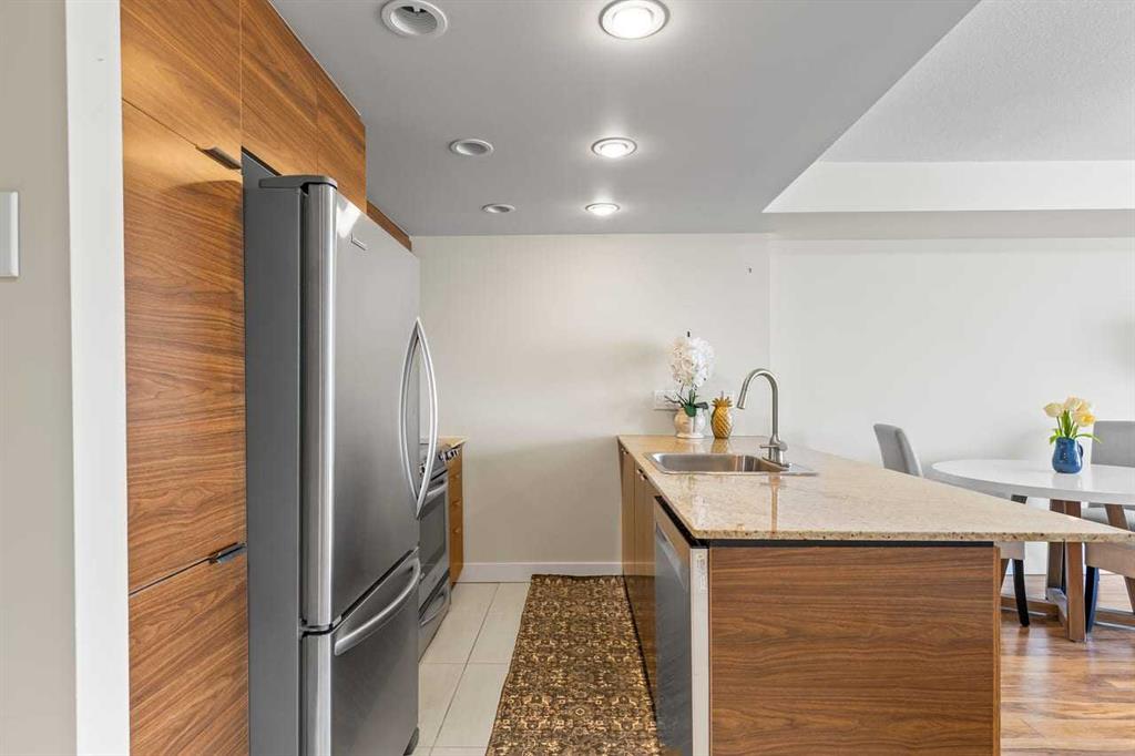 Picture for 805, 1110 11 Street SW