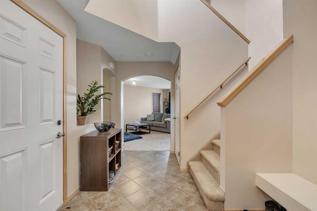 Picture for 100 Covecreek Close NE