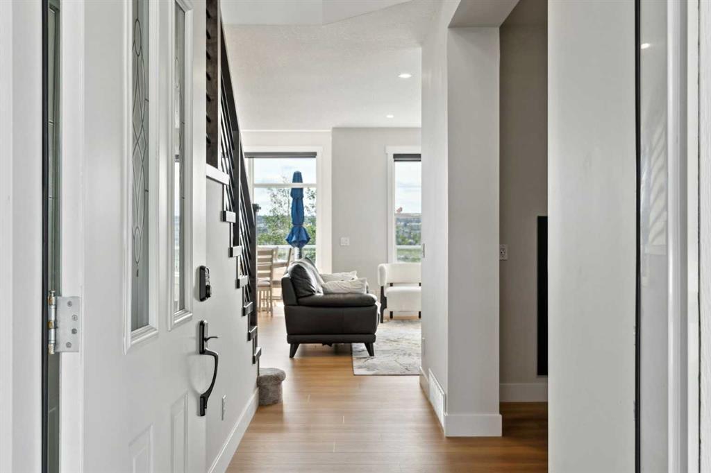Picture for 182 Panamount Road NW