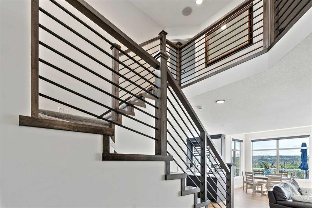 Picture for 182 Panamount Road NW