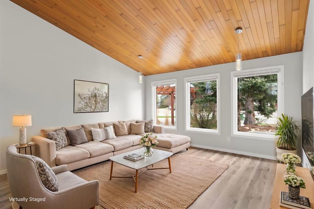 Picture for 92 Glenhill Drive 